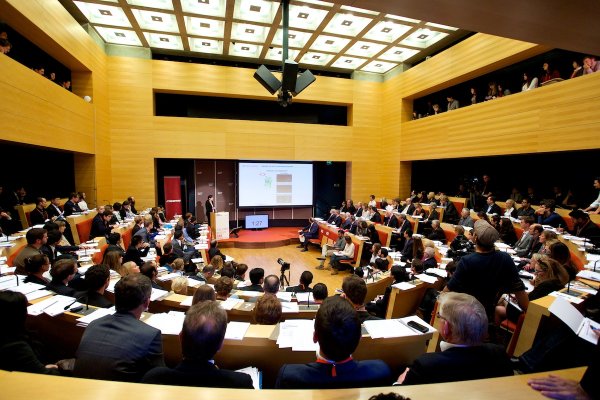 Science communication in action at the Falling Walls Lab - 3 minutes to deliver the perfect pitch.